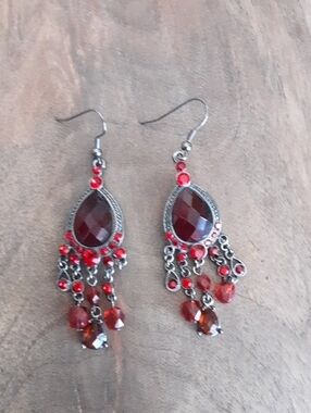 Red Teardrop Dangle Earrings